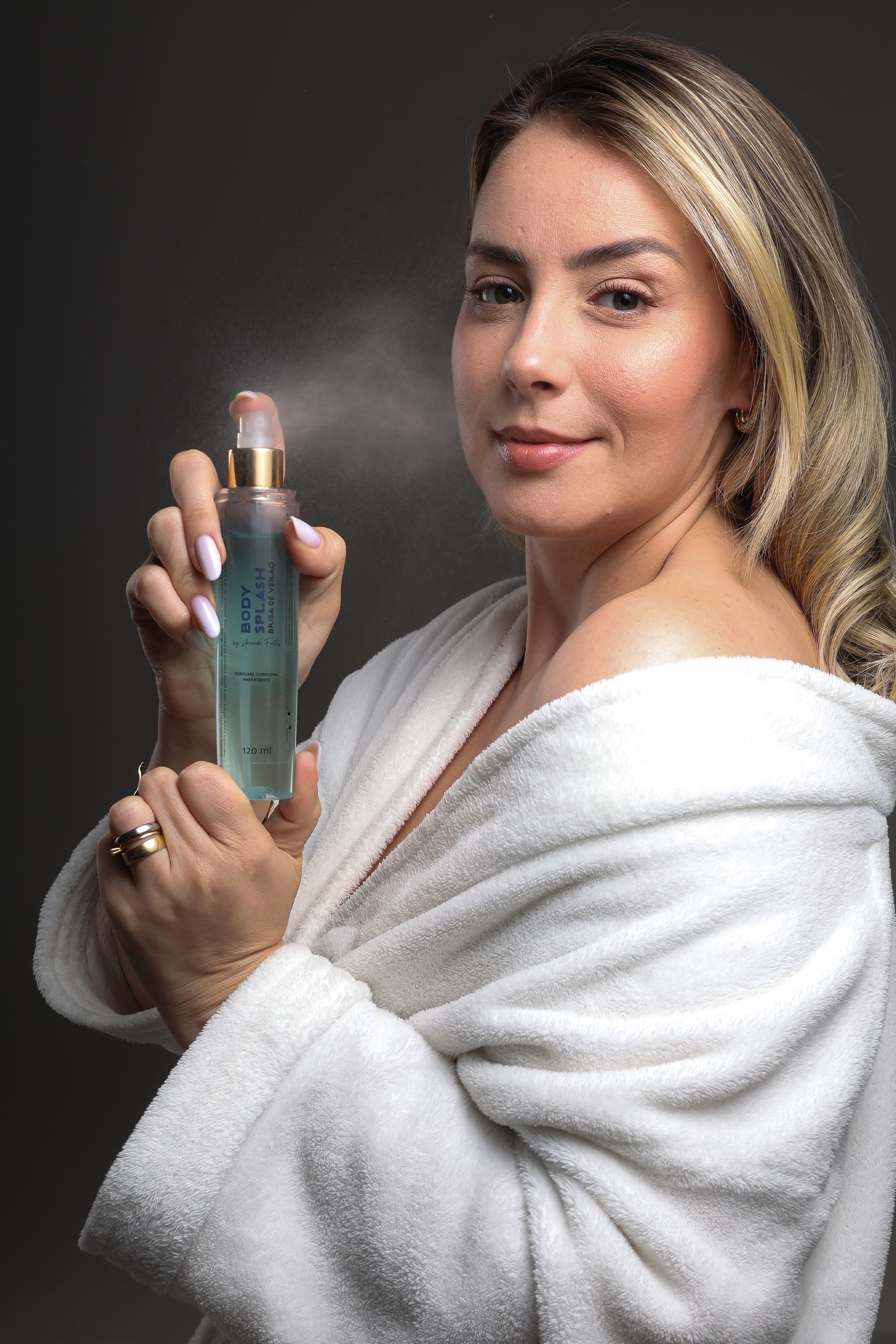 BODY SPLASH BY AMANDA FREITAS