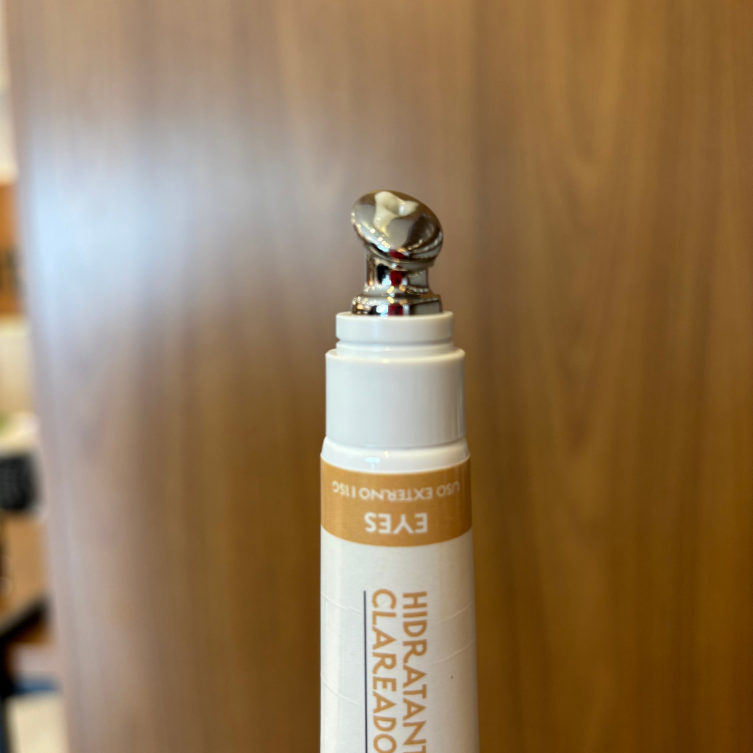 CREME HIDRATANTE CLAREADOR PARA OLHEIRAS